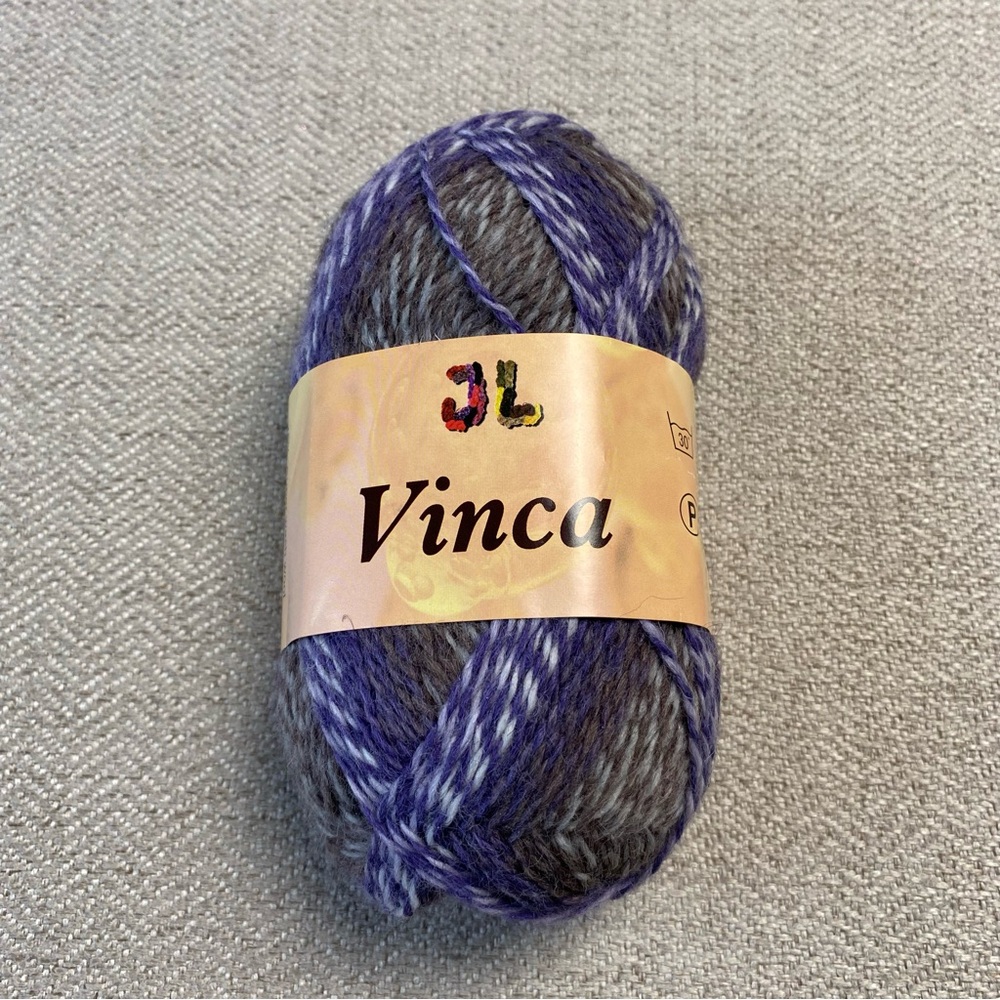 VINCA Variegated Yarn
